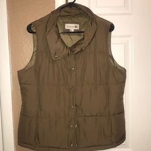 Forever 21 puffy vest